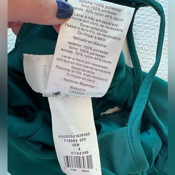 David's Bridal High-Neck Mesh Dress w/ Lace
Inset Bridesmaid/Prom/Formal - Picture 16 of 16